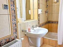 Magnificent House With Private Pool, Kolczewo