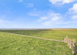 Spacious 4-person Bungalow Near the Frisian Lakes