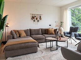 Lovely Villa in the Middle of Nature