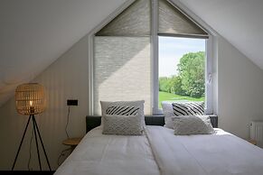 Lovely Villa in the Middle of Nature