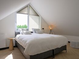 Lovely Villa in the Middle of Nature