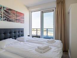 Lush Apartment With Water Views