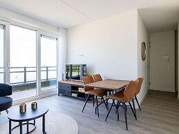 Lush Apartment With Water Views