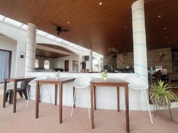 Na-Yah Beach Resorts