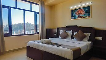 Soham Hotels & Restaurant