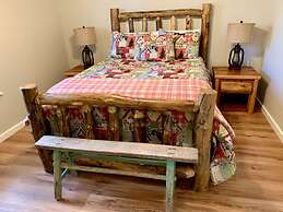 Riverbend Serenity Cabins