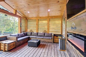 Sevierville Cabin ~ 3 Mi to the Island!