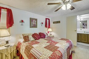 Alabama River Retreat: Dock, Fire Pit, Grill!