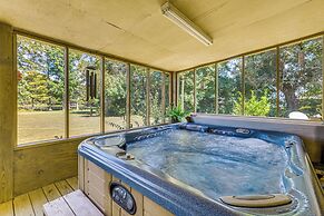 Alabama River Retreat: Dock, Fire Pit, Grill!