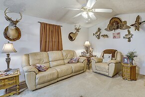 Alabama River Retreat: Dock, Fire Pit, Grill!