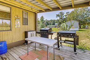 Alabama River Retreat: Dock, Fire Pit, Grill!