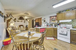 Alabama River Retreat: Dock, Fire Pit, Grill!