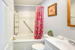 Dog-friendly Lake George Home: 3 Mi to Beach!