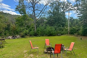 Dog-friendly Lake George Home: 3 Mi to Beach!