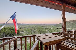 Hilltop Concan Cabin w/ Garner State Park Views!