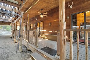 Hilltop Concan Cabin w/ Garner State Park Views!
