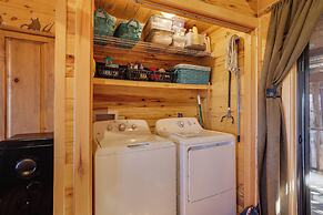 Hilltop Concan Cabin w/ Garner State Park Views!