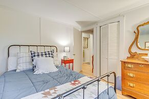 Idyllic Lakefront Cottage Near Mount Sunapee