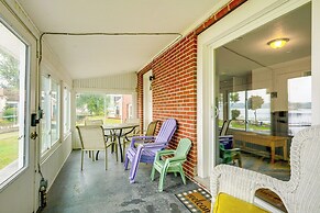 Webster Lake Home w/ Patio ~ 3 Mi to Town!