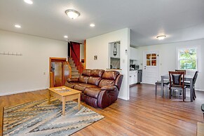 Webster Lake Home w/ Patio ~ 3 Mi to Town!