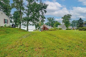 Webster Lake Home w/ Patio ~ 3 Mi to Town!