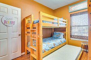 Beachfront Home w/ Deck + Views in Freeport!