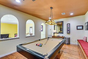 Beachfront Home w/ Deck + Views in Freeport!