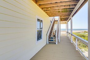Beachfront Home w/ Deck + Views in Freeport!