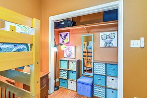 Beachfront Home w/ Deck + Views in Freeport!