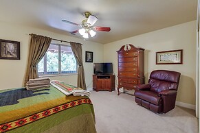 Groveland Vacation Rental Near Pine Mountain Lake!