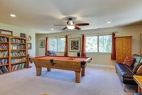 Groveland Vacation Rental Near Pine Mountain Lake!