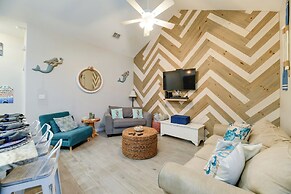 Walk to Beach: Resort Townhome in Corpus Christi!