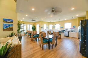 Walk to Beach: Resort Townhome in Corpus Christi!
