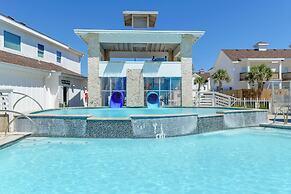 Walk to Beach: Resort Townhome in Corpus Christi!