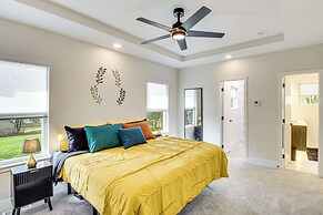 Stylish & Modern Lenexa Haven w/ Fire Pit & Deck!