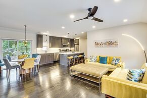 Stylish & Modern Lenexa Haven w/ Fire Pit & Deck!