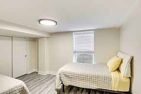 Stylish & Modern Lenexa Haven w/ Fire Pit & Deck!