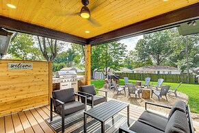 Stylish & Modern Lenexa Haven w/ Fire Pit & Deck!