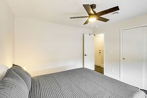 Stylish & Modern Lenexa Haven w/ Fire Pit & Deck!