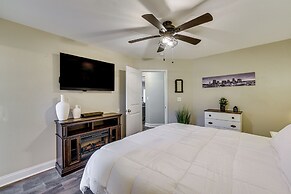 Pet-friendly Home in Monroe: Deck, Grill & Yard!