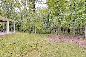 Pet-friendly Home in Monroe: Deck, Grill & Yard!