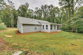 Pet-friendly Home in Monroe: Deck, Grill & Yard!