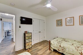 Pet-friendly Home in Monroe: Deck, Grill & Yard!
