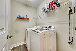Pet-friendly Home in Monroe: Deck, Grill & Yard!
