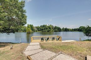 Lakefront College Station Home Near Texas A & M!