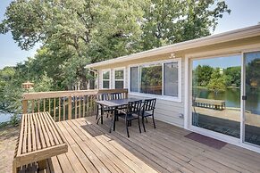 Lakefront College Station Home Near Texas A & M!