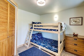 Lakefront College Station Home Near Texas A & M!