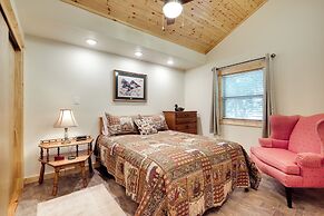 Lakefront College Station Home Near Texas A & M!