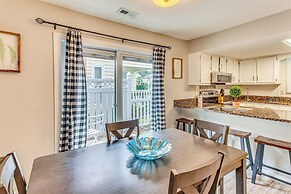 North Myrtle Beach Home 2 Blocks to Ocean!