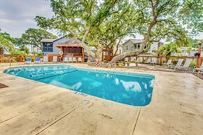 North Myrtle Beach Home 2 Blocks to Ocean!